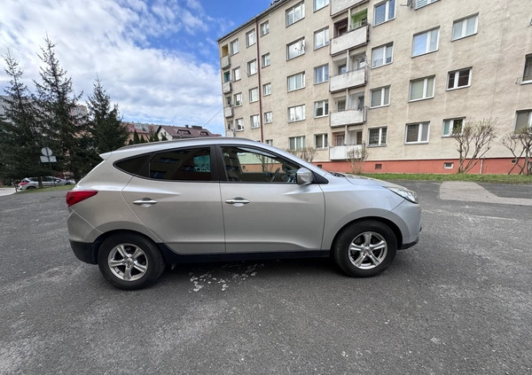 Hyundai ix35 cena 37900 przebieg: 208975, rok produkcji 2010 z Rzeszów małe 154